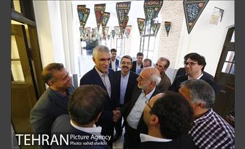 بازدید شهردار تهران از دبیرستان البرز 2