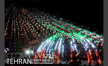 96-11-21 آذین بندی خیابان ها به مناسبت 22 بهمن 17