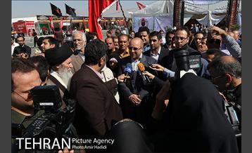 آیین افتاح نمایشگاه عطر سیب 7