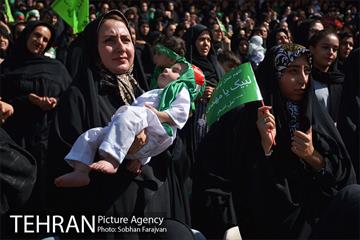 همایش شیرخوارگان حسینی در استادیوم آزادی-1 47