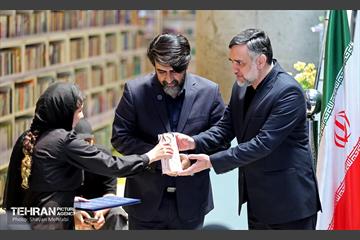 نشست خبری مشترک سخنگوی شهرداری تهران و مدیرعامل باغ کتاب تهران 24