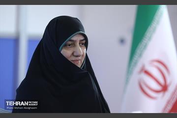 رونمایی از مجموعه ۲۵ جلدی «متولد تهران» 12