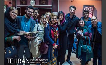 نخستین جشن روز جهانی تئاتر کودک و نوجوان 17