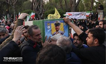 مراسم تشییع «علی لاریجانی»، «غلامرضا سلیمانی» و قهرمانان «ناو دنا» 13