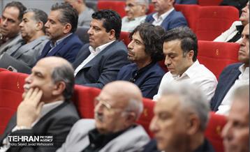 هم اندیشی صمیمانه شهردار تهران با سازندگان شهر 4