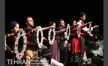 نمایش قشاع‎ 21