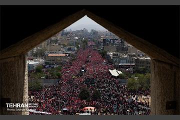 تشییع پیکر آقای شهید ایران - 3 15