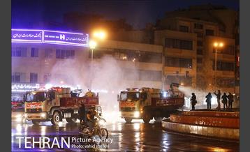 آئین رونمایی از تجهیزات جدید سازمان آتش نشانی پایتخت در ضدعفونی اماکن عمومی 26