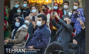 اجرای گروه موسیقی سورنای در باغ فردوس 5