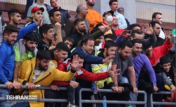 مراسم اهدای کاپ قهرمانی تیم‌های برتر کشتی آزاد توسط شهردار تهران و وزیر ورزش 20