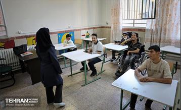 شهرِ مهر؛ به وقت خدمت و امید 10