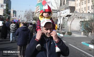 راهپیمایی ۲۲ بهمن در تهران - ۲ 35