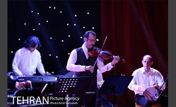 کنسرت حسین خواجه امیری (ایرج) در بندرعباس‎ 5