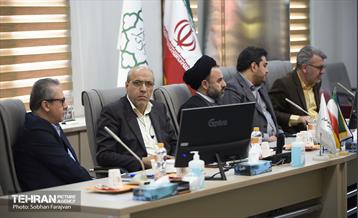 بازدید اعضای شورای اسلامی شهر تهران از شرکت واگن‌سازی تهران 26