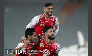 دیدار تیم های فوتبال پرسپولیس و شهر خودرو  37