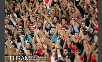 دیدار پرسپولیس و صنعت نفت آبادان در لیگ برتر فوتبال 8