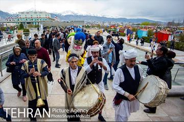 نوروزگاه برج میلاد تهران 28