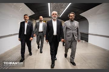 دیدار شهردار تهران با تولیت آستان علوی