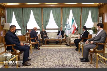 دیدار شهردار تهران با معاون استاندار نجف اشرف 18