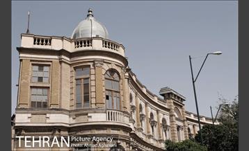 میدان حسن آباد 10