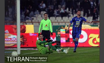 دیدار تیم های استقلال تهران و شاهین بوشهر 19