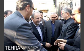 شهردار تهران در آیین نواختن زنگ سال تحصیلی جدید در دبیرستان ماندگار البرز 3