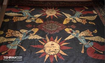 تکیه سادات اخوی که سنگ بنای ش را اعتراض زنانه نهاد