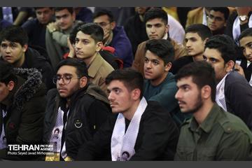 نشست صمیمانه شهردار تهران با دانش آموزان بسیجی سراسر کشور 24