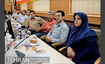 برگزاری کلاس های "خدمات و میزبان" ویژه نیروهای خدماتی مناطق شهرداری تهران 2 4