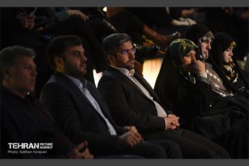 مراسم تجلیل از بانوان مدافع سلامت 12
