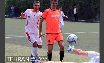 دیدار رسانه ورزش و پیشکسوتان تیم ملی فوتبال ایران به نفع سیل زدگان 33