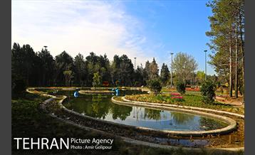 آیین بهره برداری باغ راز هستی 3