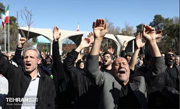 اجتماع مردم تهران در پی شهادت رهبر انقلاب - 2 5