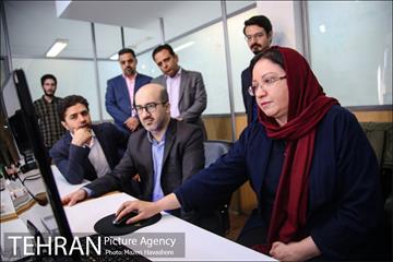 بازدید سخنگوی شورای شهر از مرکز ارتباطات شهرداری تهران 29