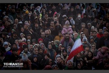جشن نیمه‌شعبان در میدان ولی‌عصر (عج) 2 2