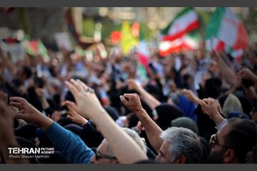 اجتماع مردمی در اعتراض به حمله آمریکا به تاسیسات هسته‌ای ایران 1