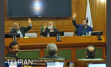 جلسه شورای اسلامی شهر با حضور شهردار تهران 26