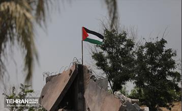 بازدید بیش از ۱۰۰ خانواده شهدای غزه از برج میلاد 4