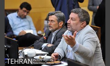 جلسه کمیسون عمران مجلس شورای اسلامی با حضور شهردار تهران 40