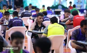 مسابقات شطرنج سومین دوره جام قهرمان شهر 11