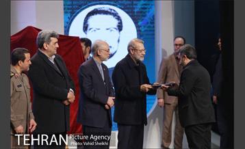 افتتاح نمایشگاه دستاوردهای انقلاب 4