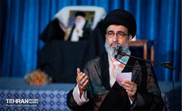 مراسم رونمایی از کتاب «در آغوش نیل» در رواق کشور دوست