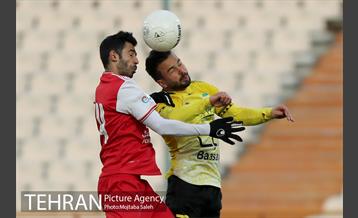 دیدار تیم های فوتبال پرسپولیس و سپاهان 5