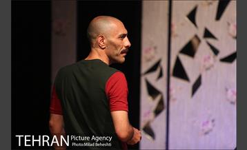 نمایش بن بست‎ 8