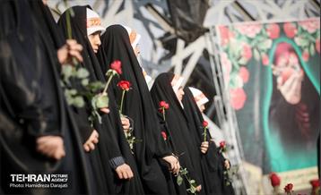 جشن خانوادگی ولادت حضرت زهرا (س) 9