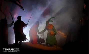 نمایش بزرگ میدانی «تنهاتر از مسیح» 23