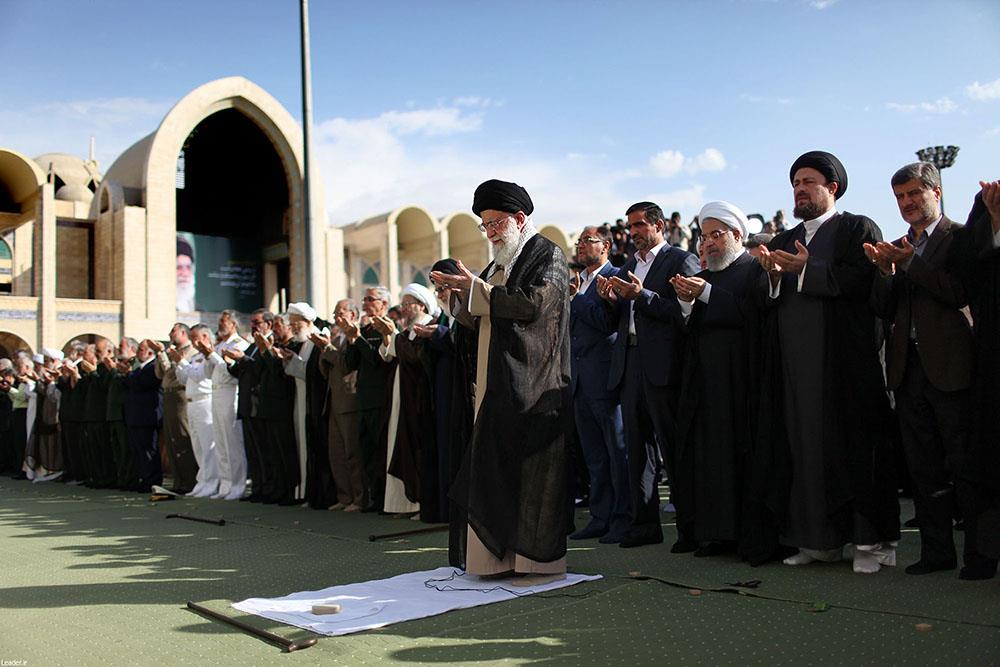 اقامه نماز عید سعید فطر در مصلی تهران 1