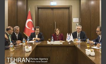 نشست شهرداران و مقامات شهری ایرانی و شهردار غازی آنتب 5