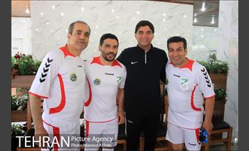 دیدار رسانه ورزش و پیشکسوتان تیم ملی فوتبال ایران به نفع سیل زدگان 1