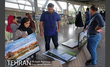 نمایشگاه “طبیعت تهران” بر روی پل طبیعت 15